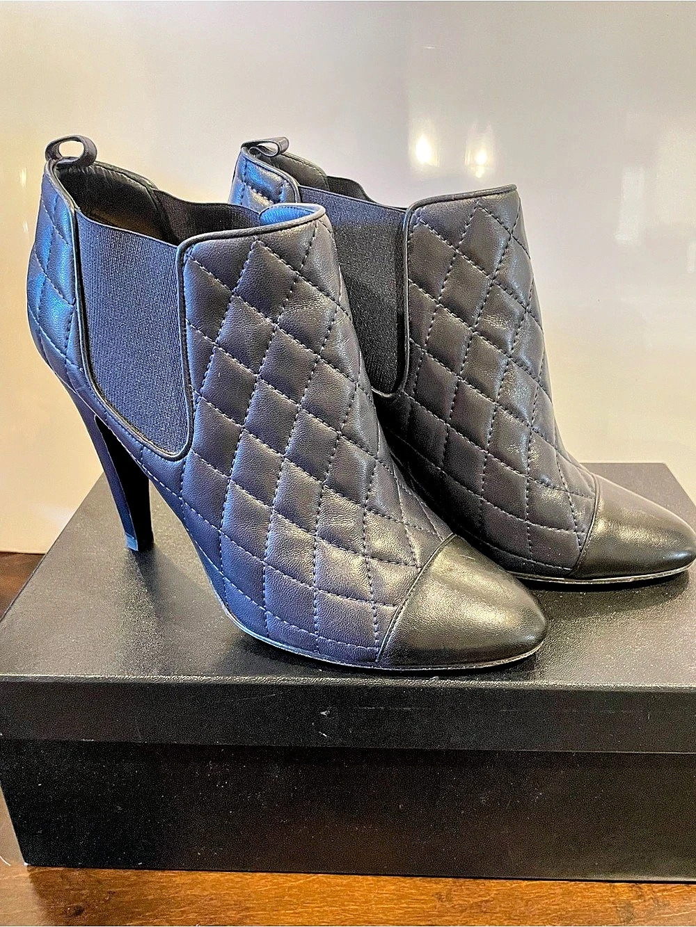 Chanel Quilted Ankle Booties Dark Navy Blue EU 39 1/2